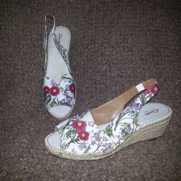 CLARKS ARTISAN-Petrina Rhea-White/Sand Floral Espadrille Wedge-10M-NEW - Picture 1 of 8